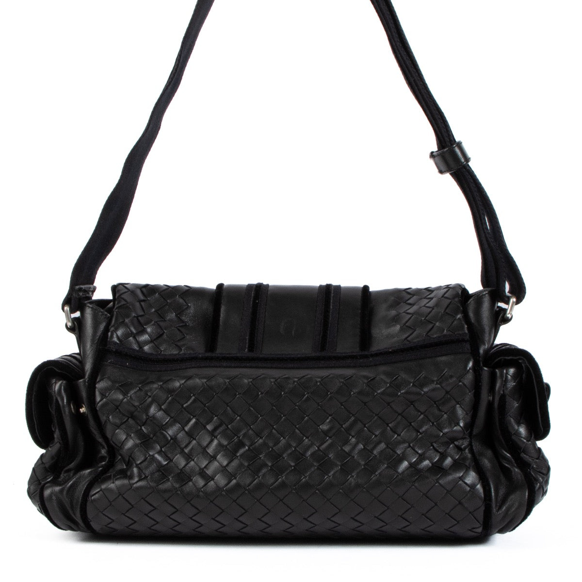 shop 100% authentic second hand Bottega Veneta Black Leather Shoulder Bag on Labellov.com