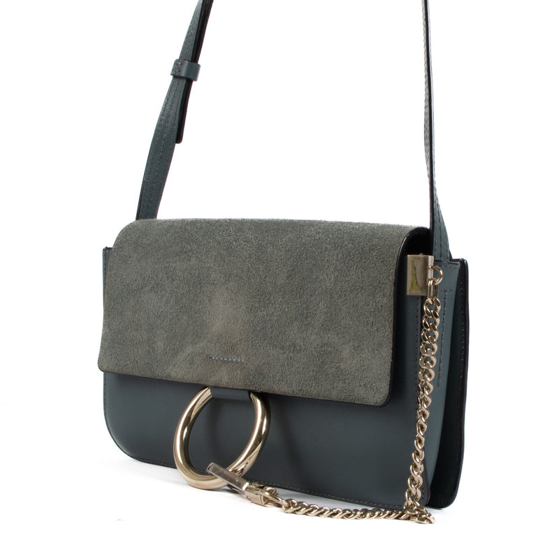 Shop safe online at Labellov in Antwerp, Brussels and Knokke this 100% authentic second hand Chloé Blue Faye Crossbody Bag