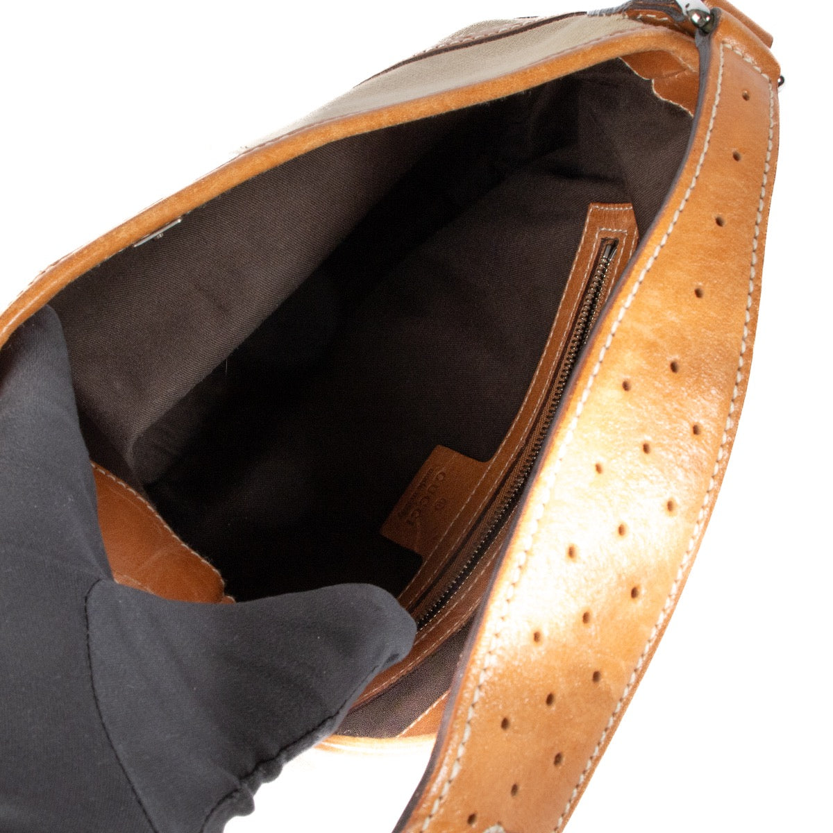 Shop safe online at Labellov in Antwerp, Brussels and Knokke this 100% authentic second hand Gucci Brown Canvas Web Shoulder Bag