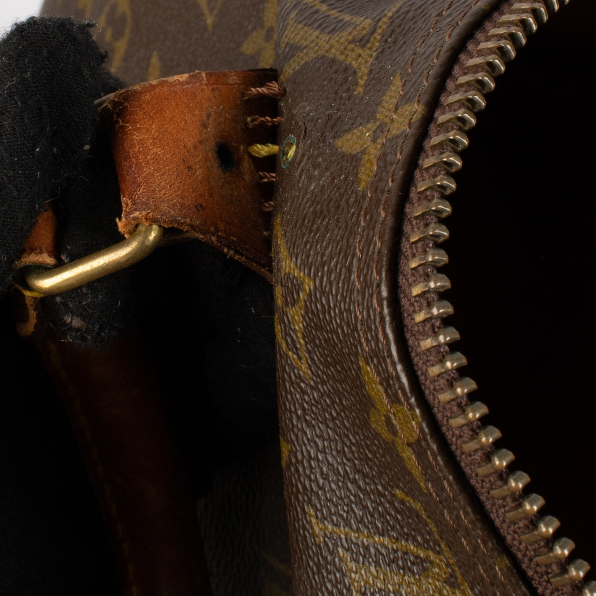 shop 100% authentic second hand Louis Vuitton Monogram Speedy 40 on Labellov.com