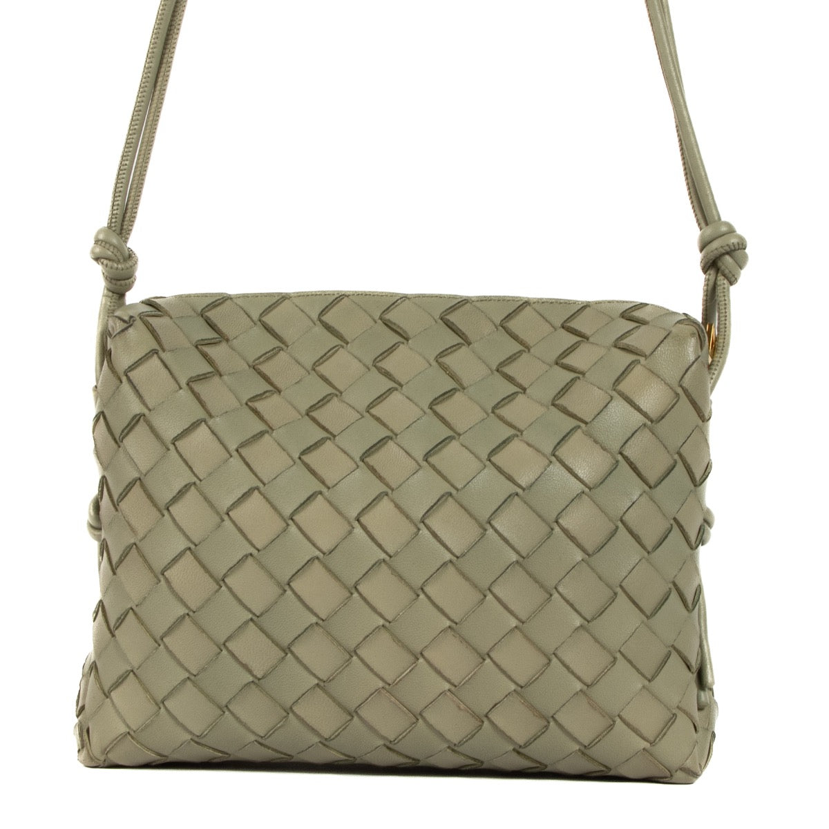 Shop safe online at Labellov in Antwerp, Brussels and Knokke this 100% authentic second hand Bottega Veneta Intrecciato Travertine Small Loop Crossbody Bag