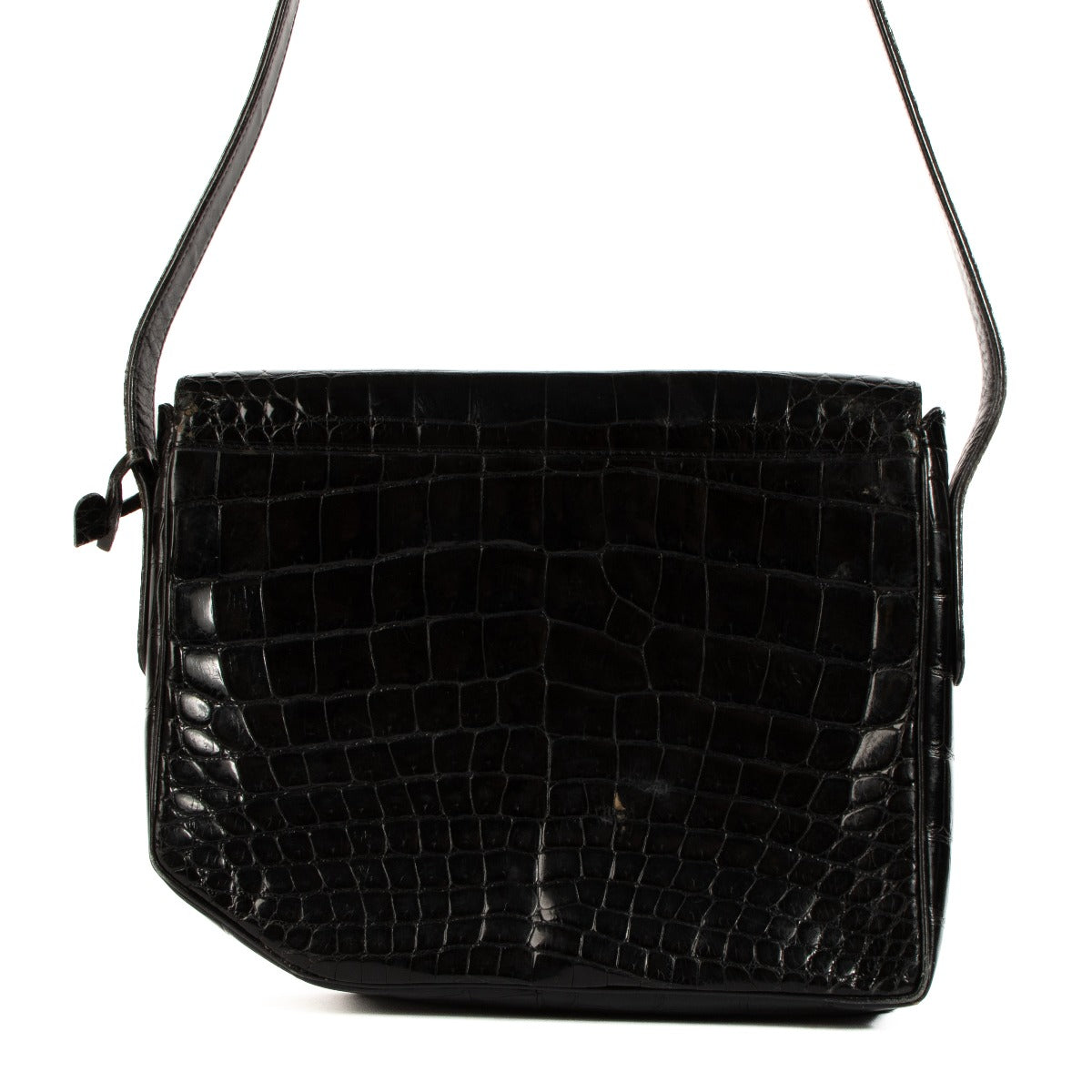 Shop safe online at Labellov in Antwerp, Brussels and Knokke this 100% authentic second hand Delvaux Black Crocodile Leather Shoulder Bag