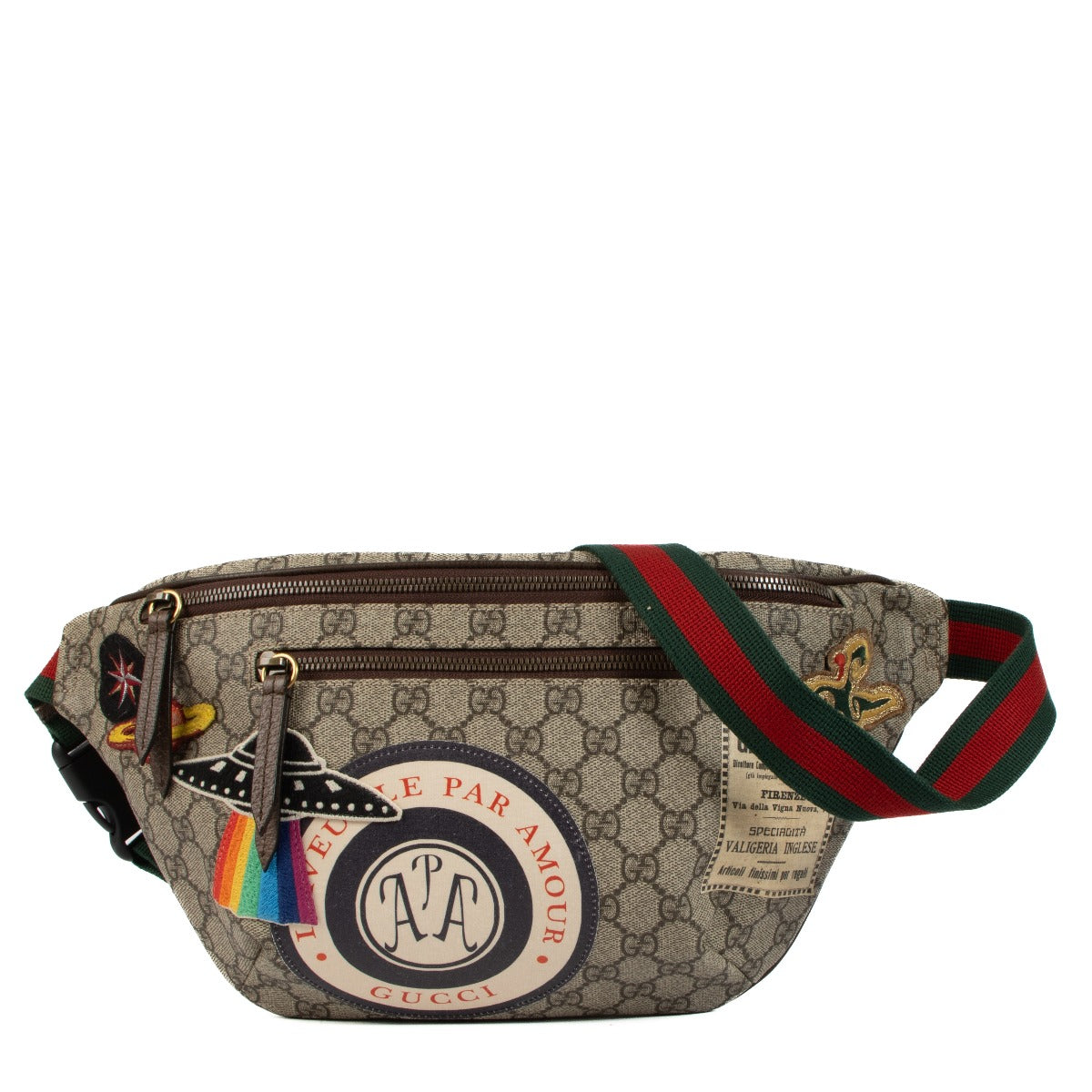 Shop safe online at Labellov in Antwerp, Brussels and Knokke this 100% authentic second hand Gucci Monogram GG Canvas Supreme Courrier Belt Bag