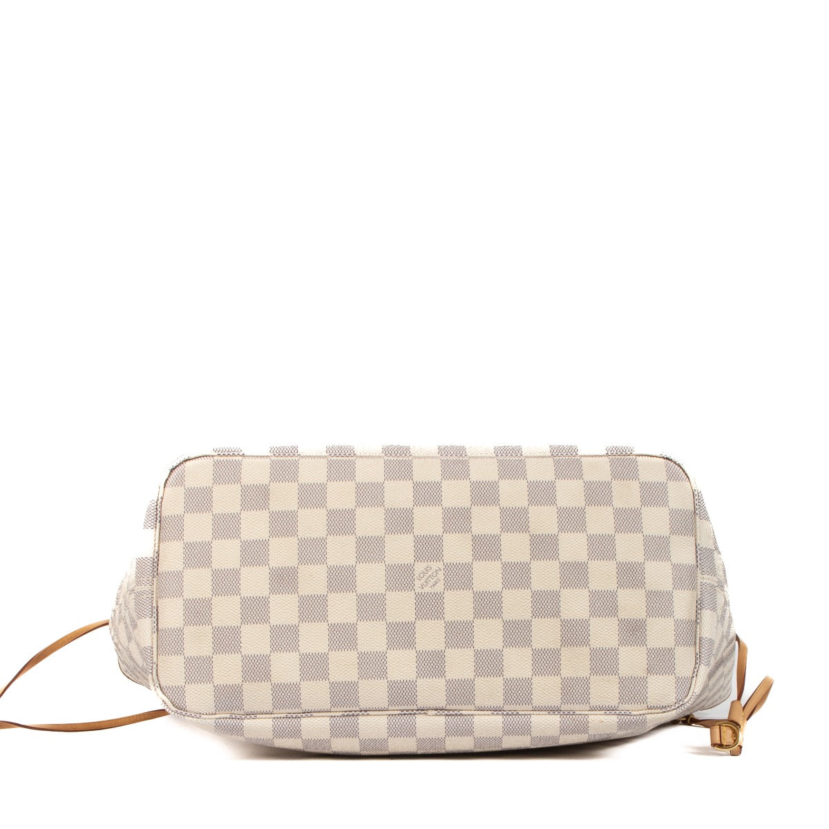 Shop safe online at Labellov in Antwerp, Brussels and Knokke this 100% authentic second hand Louis Vuitton Beige Damier Azur Canvas Neverfull MM Shoulder Bag