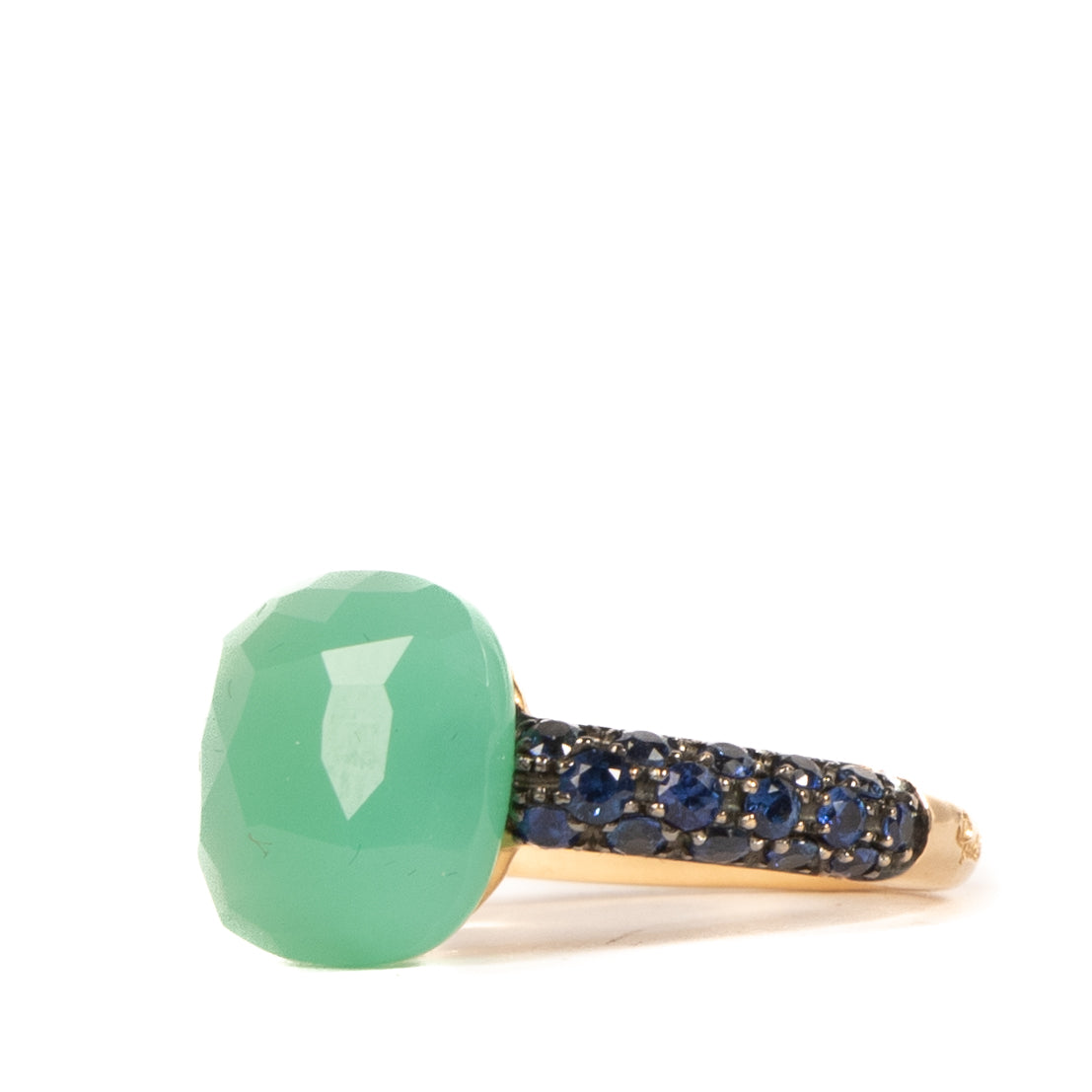Shop safe online at Labellov in Antwerp, Brussels and Knokke this 100% authentic second hand Pomellato Rose Gold Chrysoprase/Blue Sapphires Capri Ring - size 52
