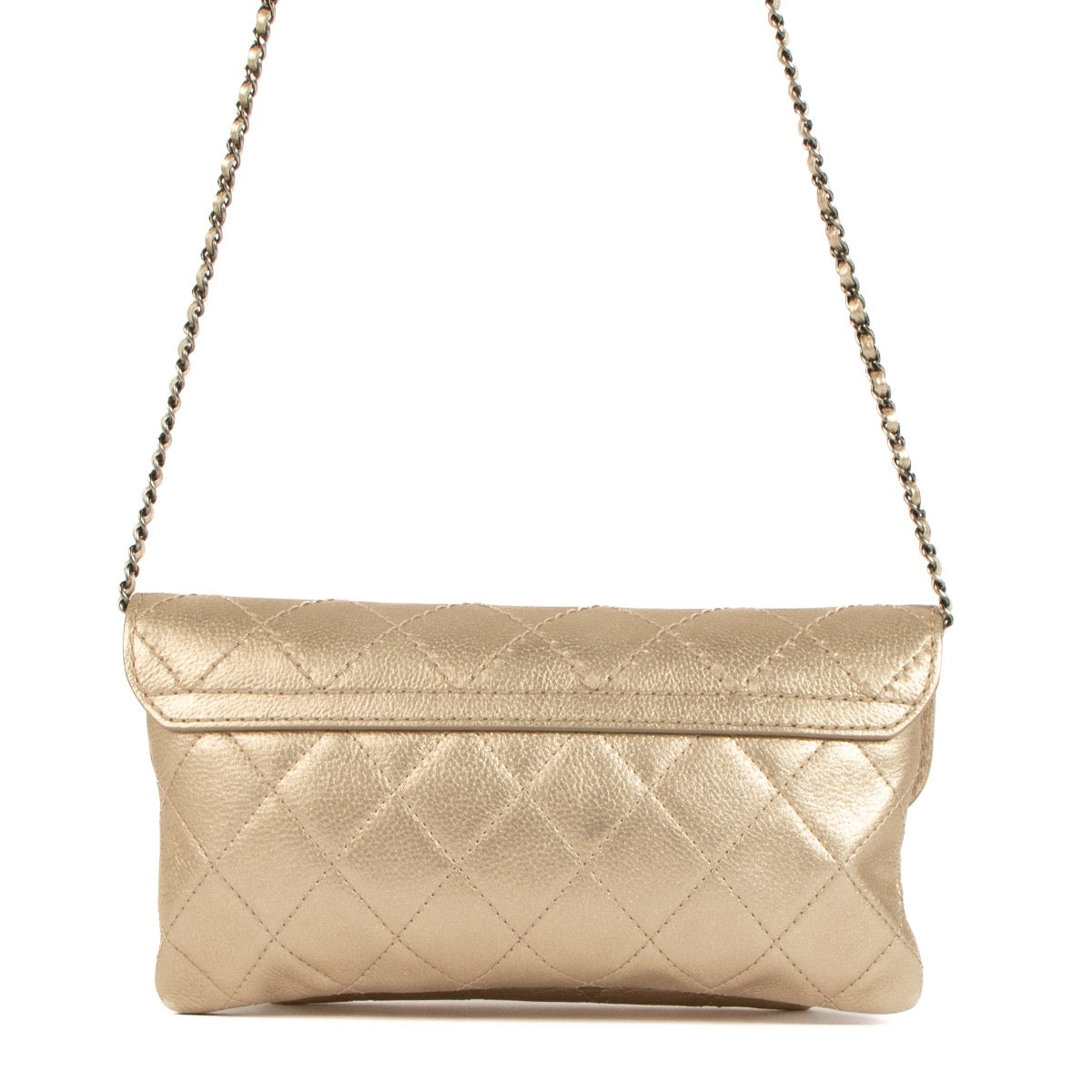shop 100% authentic second hand Chanel Metallic Gold Quilted Calfskin Classic Clutch With Chain on Labellov.com