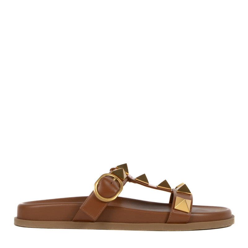 Valentino Garavani Tan Roman Stud Sandals - size 39 for the best price at labellov secondhand luxury in Antwerp Brussels Knokke