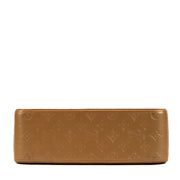 Shop safe online at Labellov in Antwerp, Brussels and Knokke this 100% authentic second hand Louis Vuitton Gold Vernis Mat Shelton Top Handle Bag