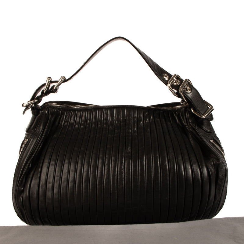 Shop safe online at Labellov in Antwerp, Brussels and Knokke this 100% authentic second hand Miu Miu Black Matelasse Hobo Shoulder Bag