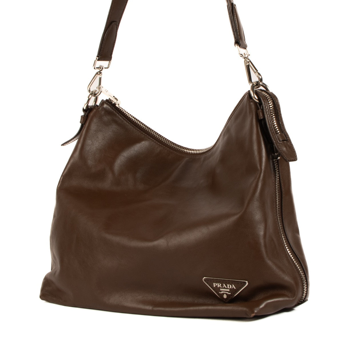Shop safe online at Labellov in Antwerp, Brussels and Knokke this 100% authentic second hand Prada Brown Cervo Leather Hobo Bag