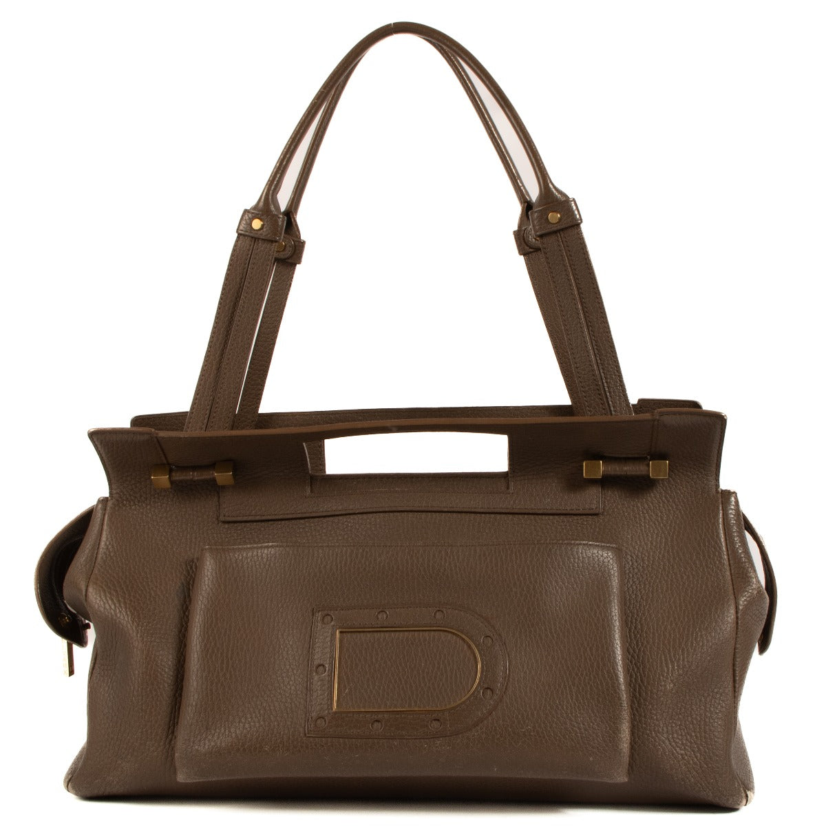 Shop safe online at Labellov in Antwerp, Brussels and Knokke this 100% authentic second hand Delvaux Brown Leather Le Benjamin Bag
