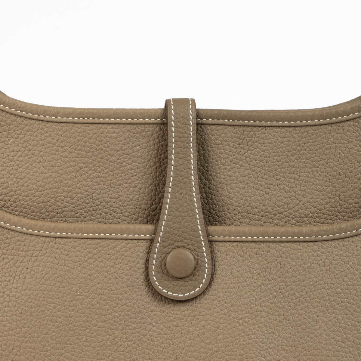 Shop this authentic Hermès Evelyne lll 29 Etoupe Clemence PHW pre-loved on Labellov.com