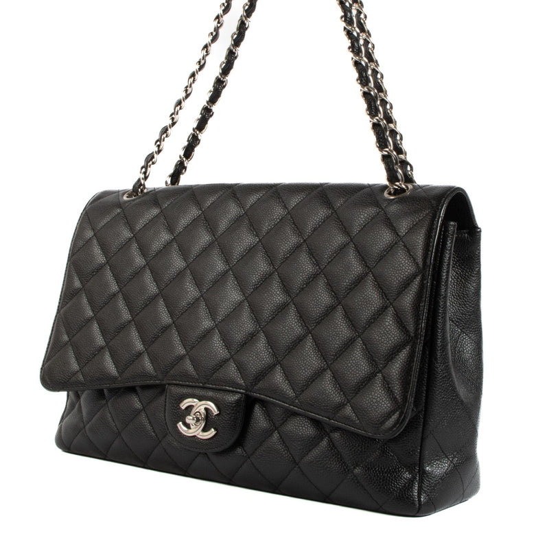 Shop safe online at Labellov in Antwerp, Brussels and Knokke this 100% authentic second hand Chanel Black Caviar Maxi Classic Single Flap Bag