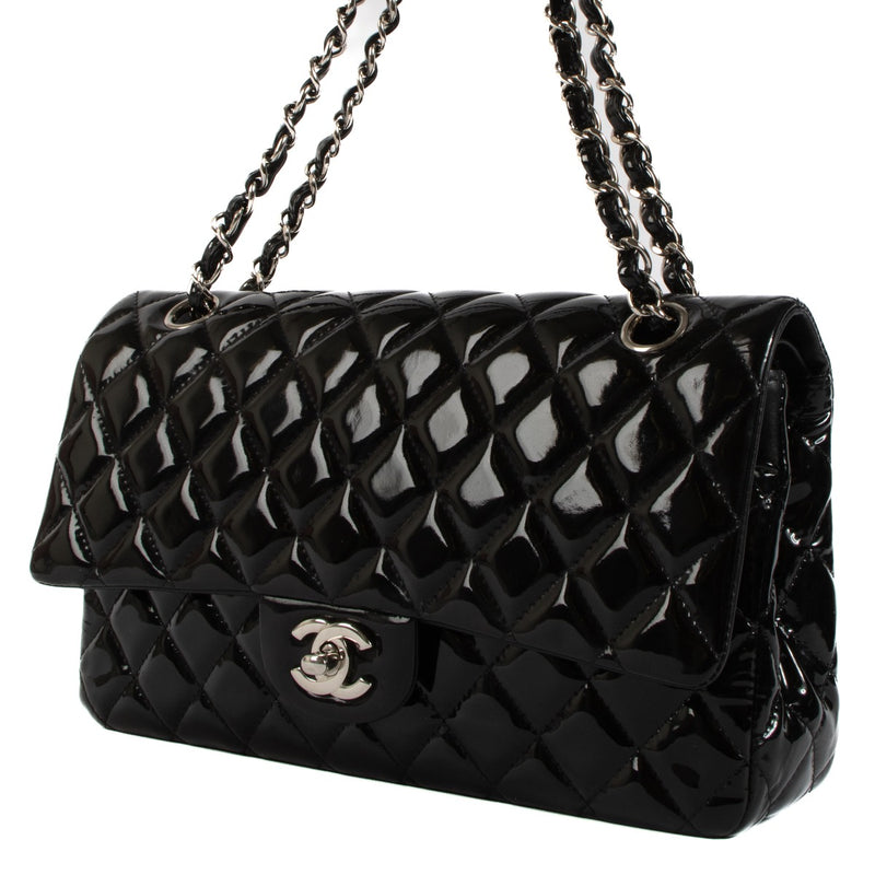 Shop safe online at Labellov in Antwerp, Brussels and Knokke this 100% authentic second hand Chanel Black Patent Leather Medium Classic Flap Bag