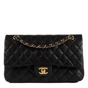 Shop safe online at Labellov in Antwerp, Brussels and Knokke this 100% authentic second hand Chanel Black Medium Classic 11.12 Bag