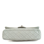 Shop safe online at Labellov in Antwerp, Brussels and Knokke this 100% authentic second hand Chanel Baby Blue Caviar Leather Medium Classic Flap Bag