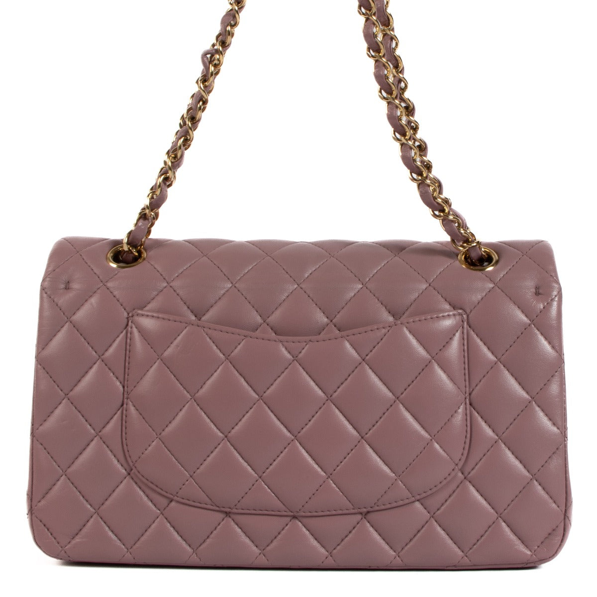 Shop safe online at Labellov in Antwerp, Brussels and Knokke this 100% authentic second hand Chanel Pink Lambskin Medium Classic Double Flap Bag
