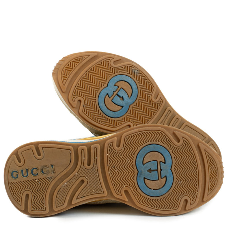 Gucci Gold Ultrapace Sneakers - Maat 35