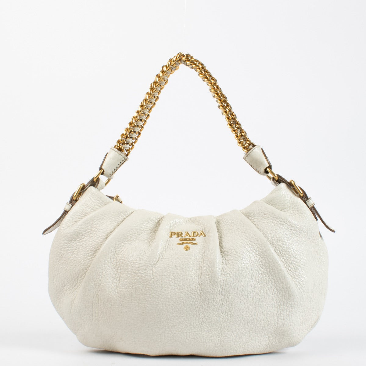 Prada White Shoulder Bag in soft leather with gold chain handle. A refined and versatile Prada design in very good pre-loved condition.