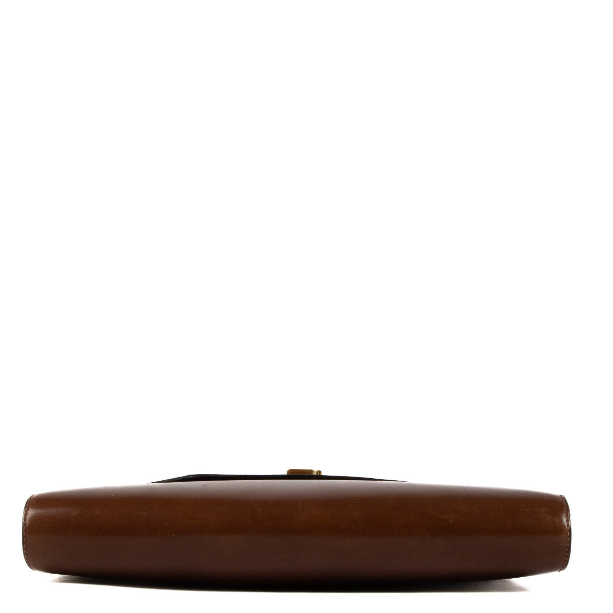 Delvaux Brown Leather Vintage D Shoulder Bag for the best price at Labellov secondhand luxury in Antwerp. Buy, sell and love your bags bought at Labellov. Worldwide shipping.