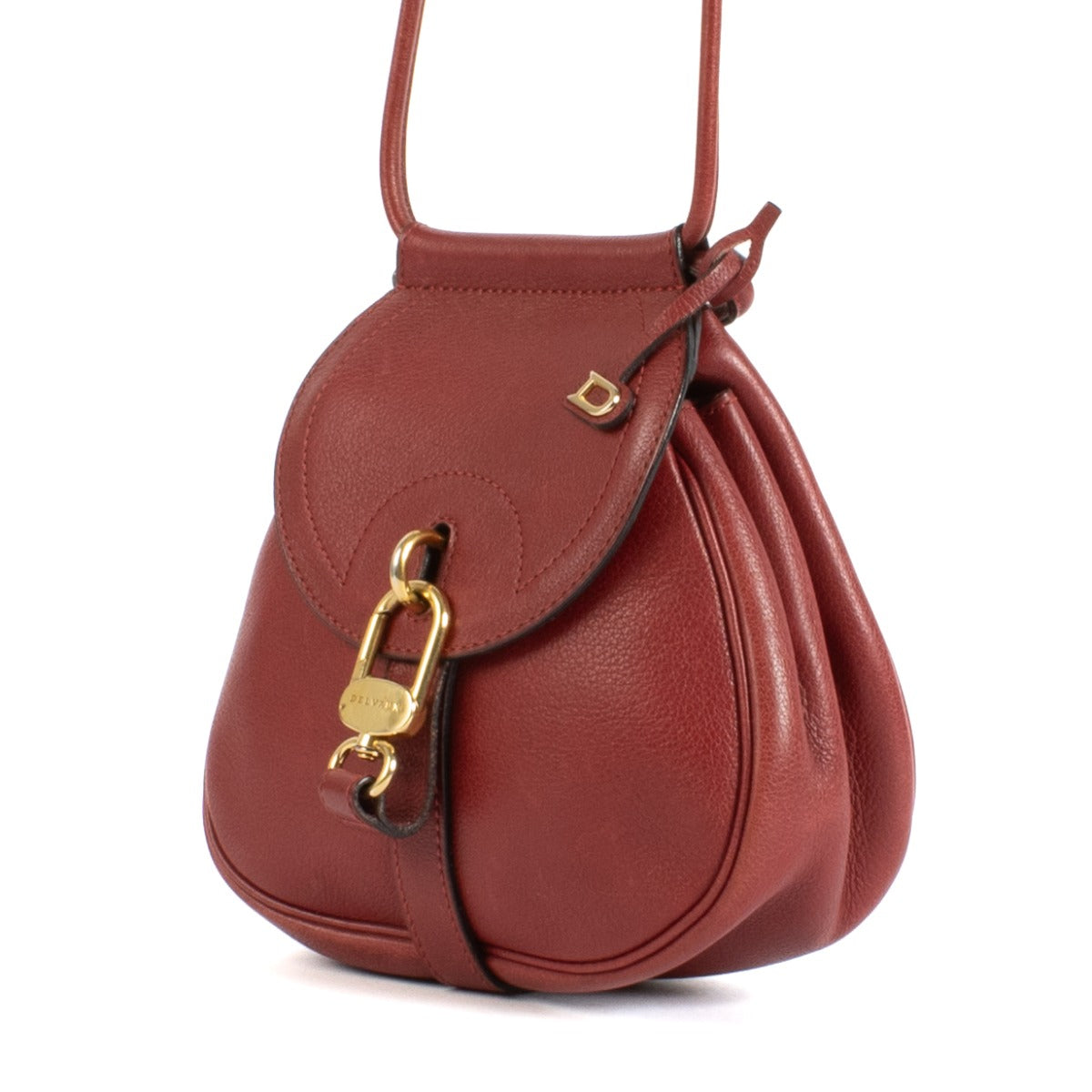 Shop safe online at Labellov in Antwerp, Brussels and Knokke this 100% authentic second hand Delvaux Red Mini Cerceau Bag