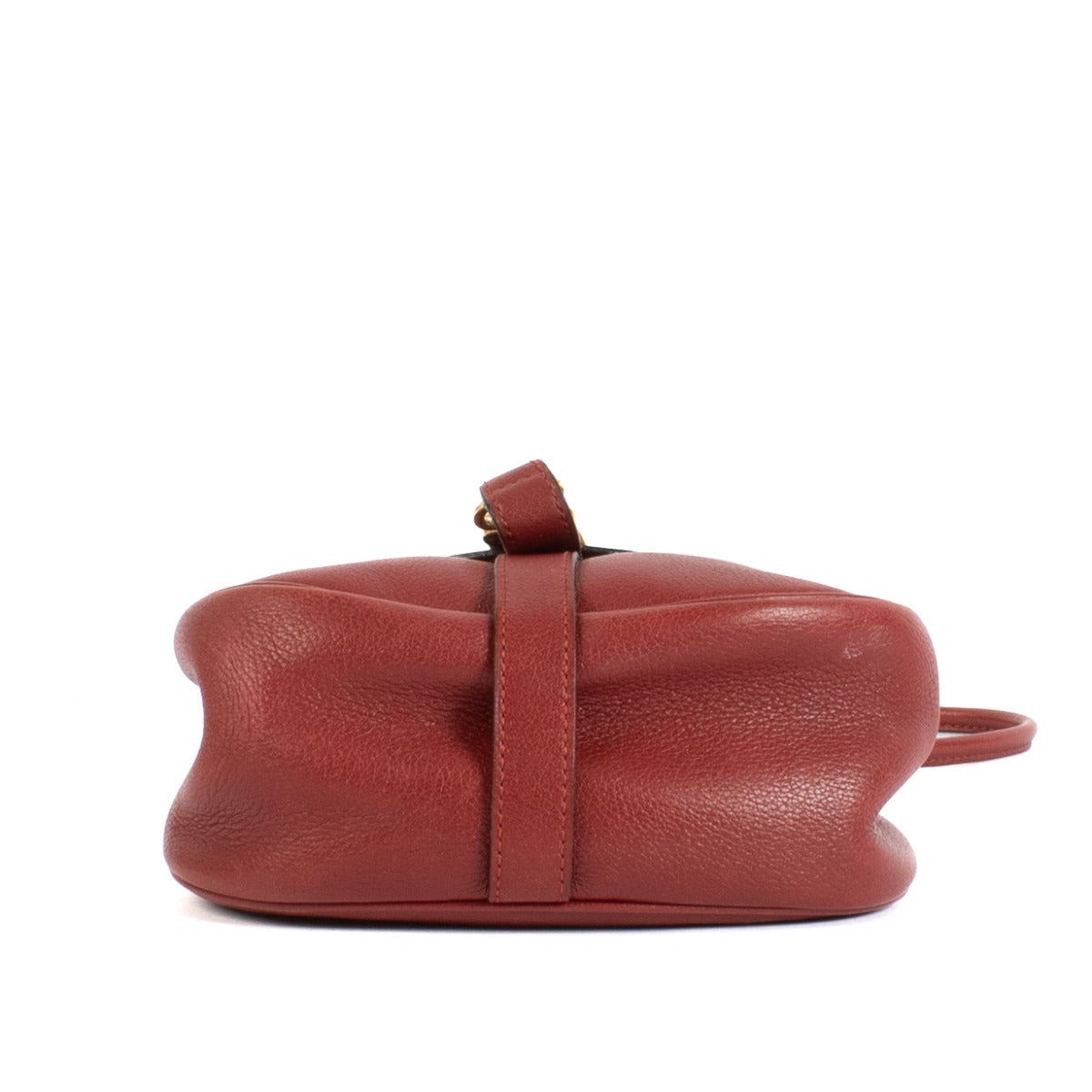 Shop safe online at Labellov in Antwerp, Brussels and Knokke this 100% authentic second hand Delvaux Red Mini Cerceau Bag