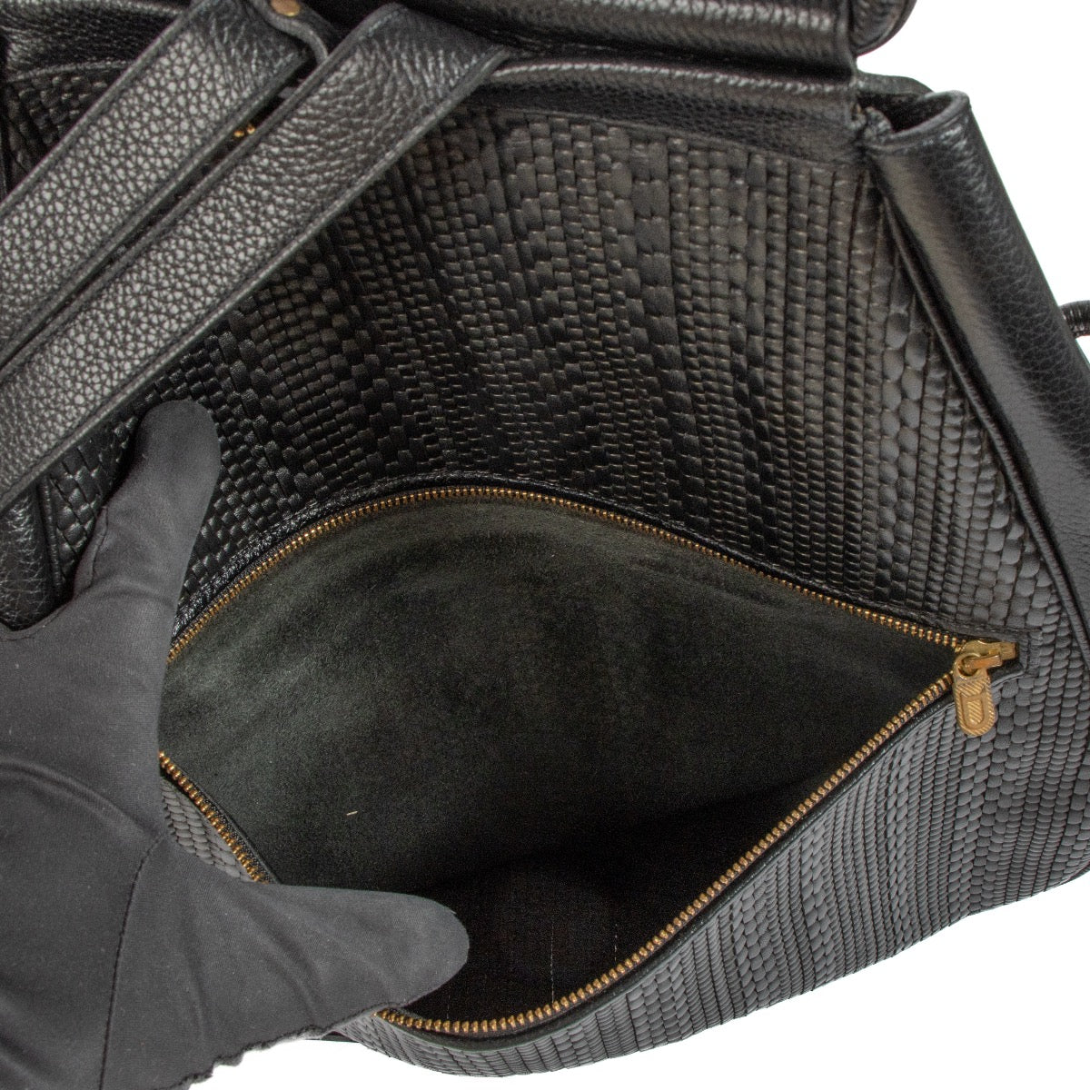 Shop safe online at Labellov in Antwerp, Brussels and Knokke this 100% authentic second hand Delvaux Black Toile De Cuir Lucifer Backpack