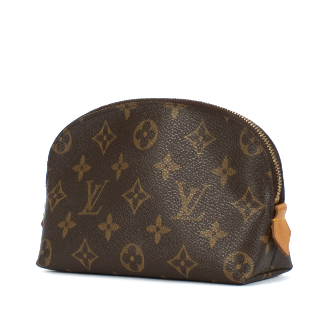 Shop safe online at Labellov in Antwerp, Brussels and Knokke this 100% authentic second hand Louis Vuitton Monogram Canvas Cosmetic Pouch