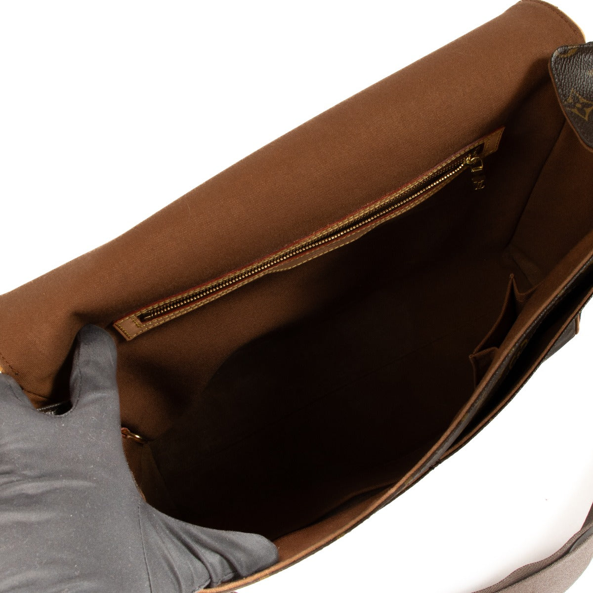 Shop 100% authentic Louis Vuitton Monogram Messenger Crossbody at Labellov.com.