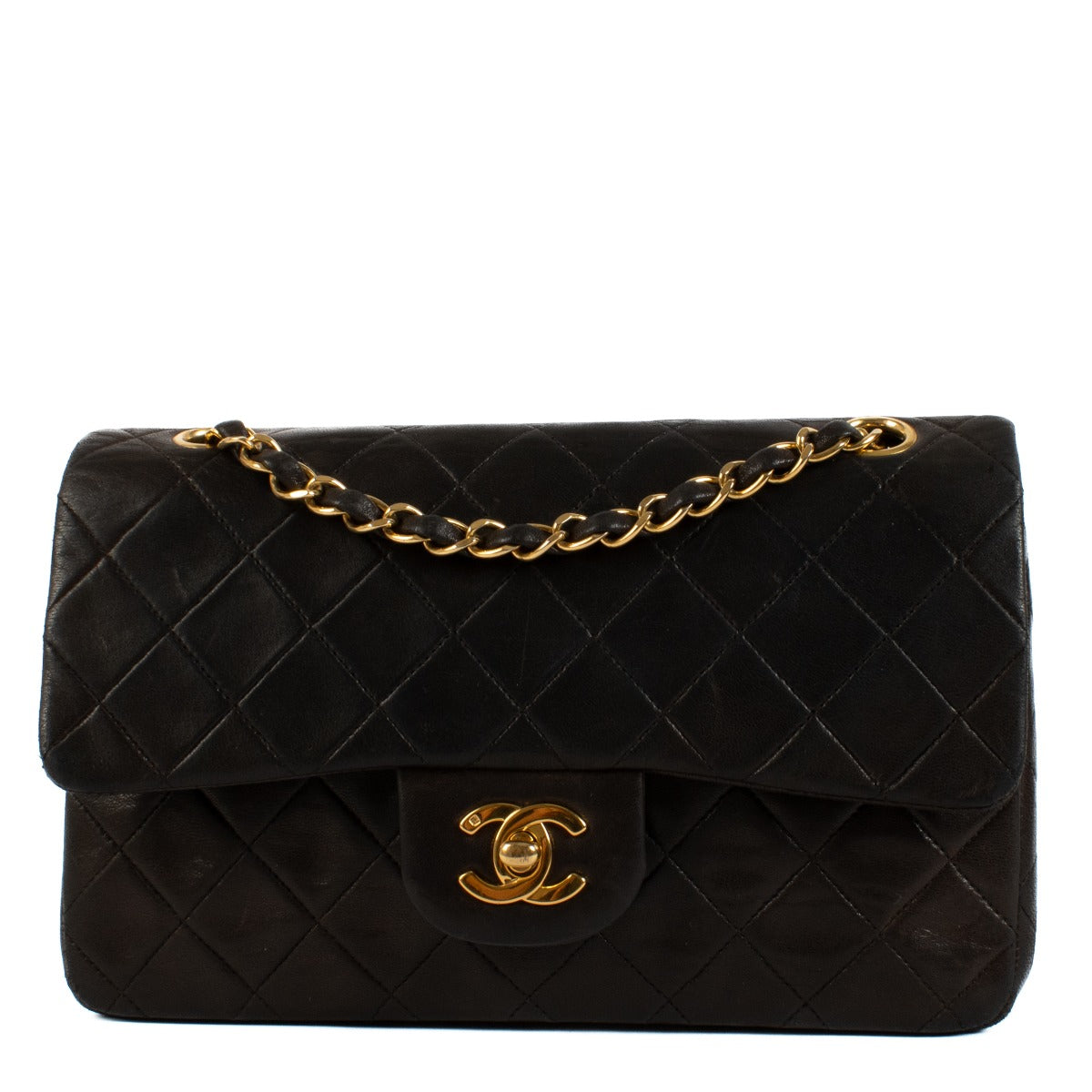 Shop safe online at Labellov in Antwerp, Brussels and Knokke this 100% authentic second hand Chanel Black Lambskin Small Classic Flap Bag