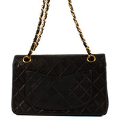 Shop safe online at Labellov in Antwerp, Brussels and Knokke this 100% authentic second hand Chanel Black Lambskin Small Classic Flap Bag