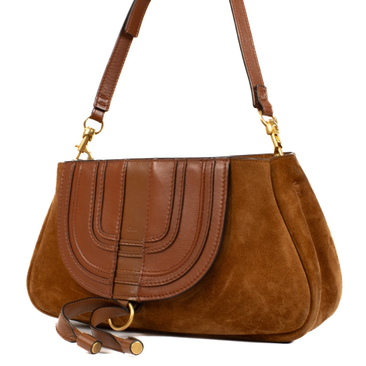 Shop safe online at Labellov in Antwerp, Brussels and Knokke this 100% authentic second hand Chloé Tan Suede Marcie Baguette Shoulder Bag