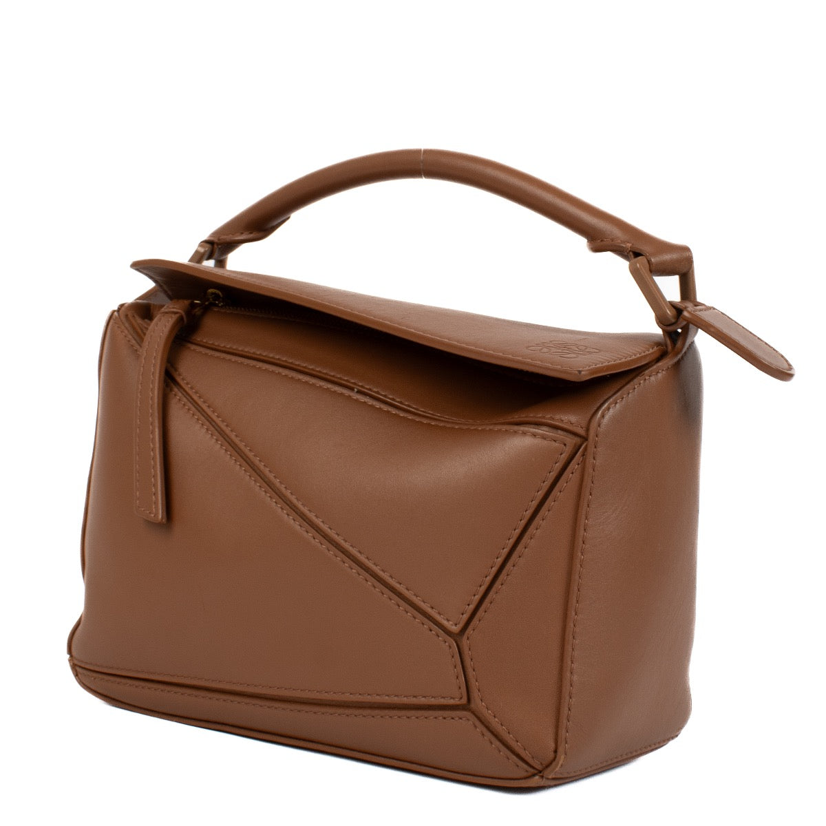 Authentic second hand brand new Loewe Tan Satin Calfskin Puzzle Bag at www.labellov.com