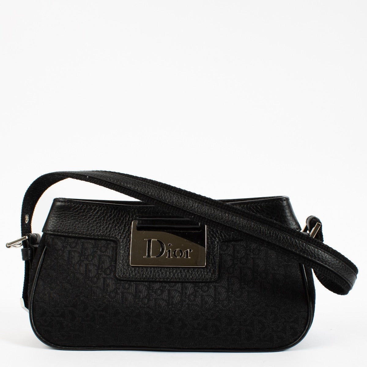 shop 100% authentic second hand Christian Dior Black Shoulder Bag on Labellov.com