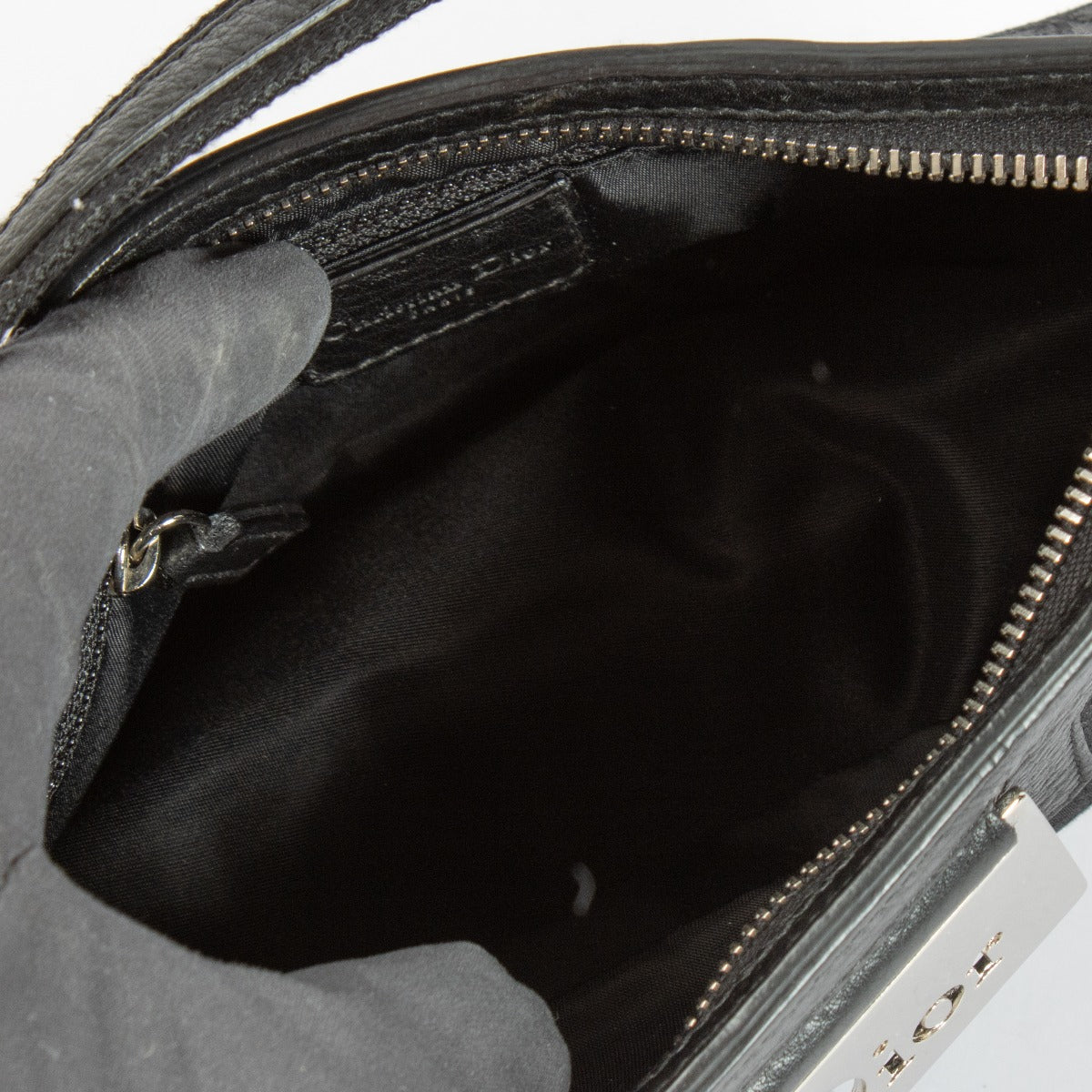 shop 100% authentic second hand Christian Dior Black Shoulder Bag on Labellov.com