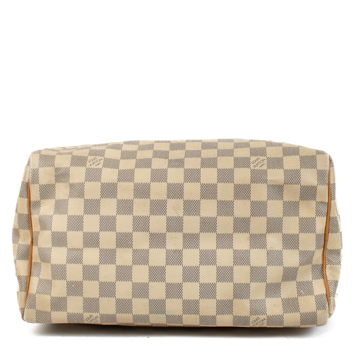 Shop safe online at Labellov in Antwerp, Brussels and Knokke this 100% authentic second hand Louis Vuitton Beige Damier Azur Speedy 30 Top Handle Bag