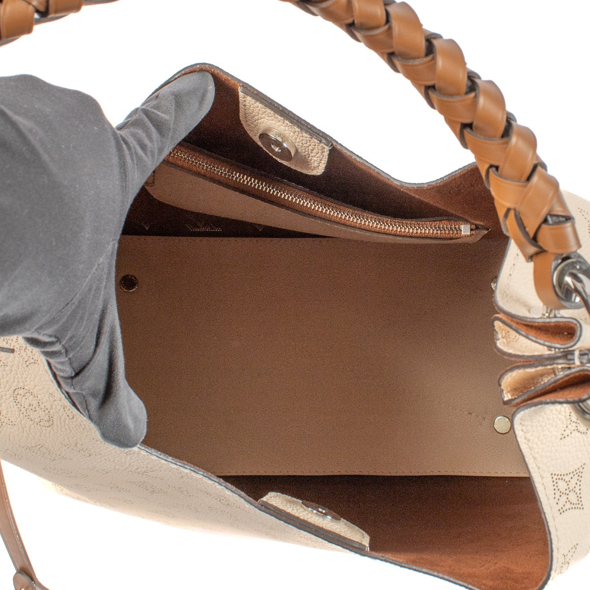 authentic second hand Louis Vuitton Creme Mahina Carmel Hobo Bag on Labellov.com