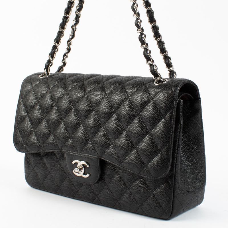 Shop safe online at Labellov in Antwerp, Brussels and Knokke this 100% authentic second hand Chanel Black Caviar Large Classic Flap Bag