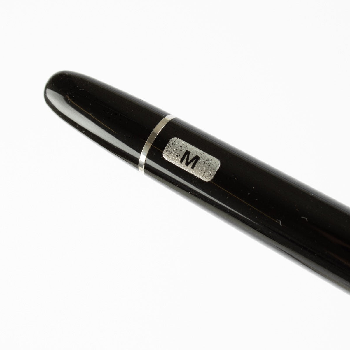 Authentic second hand Montblanc Black Meisterstuck Fountain Pen on Labellov.com
