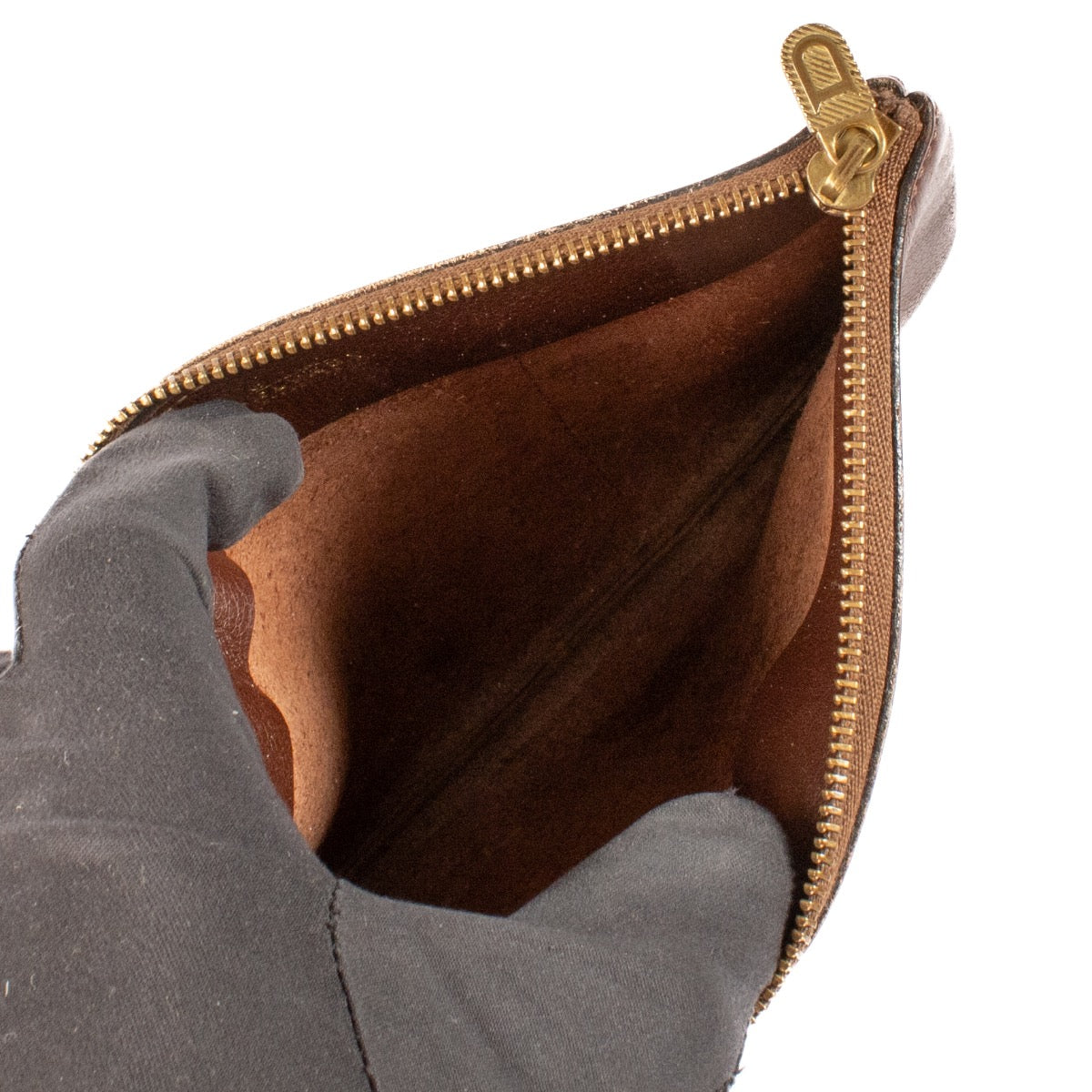 shop 100% authentic second hand Delvaux Brown Leather Pouch on Labellov.com