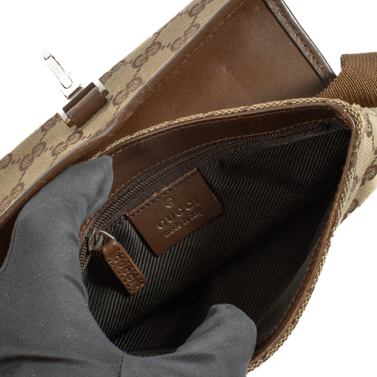 Shop 100% authentic secondhand Gucci Monogram GG Canvas Belt Crossbody Bag on Labellov.com