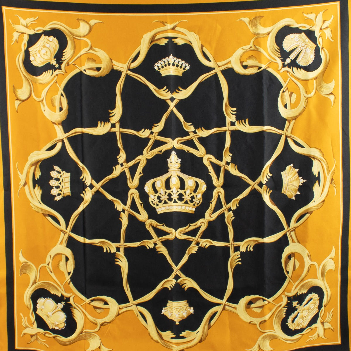 Hermès Multicolor 90 Scarf