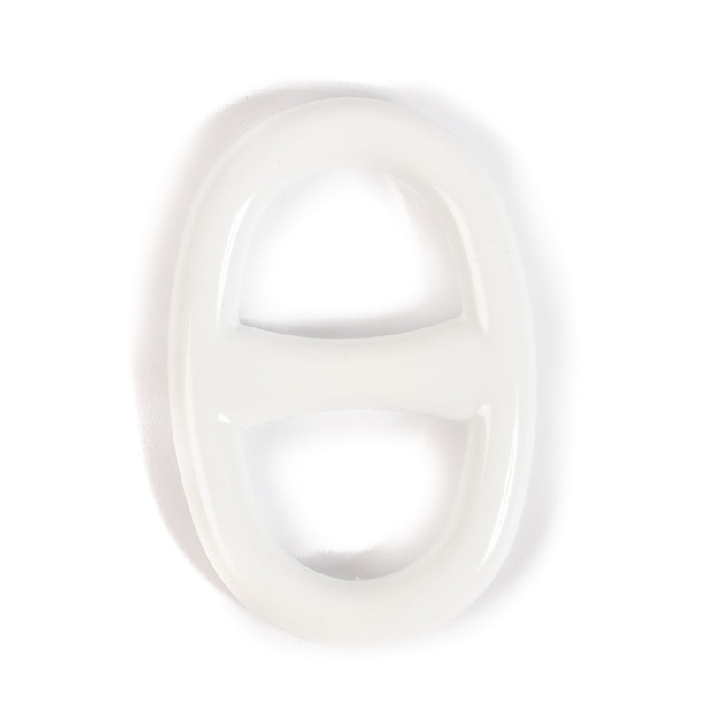 Hermès White Enamel Chaine d'Ancre Scarf 90 Ring aan de beste prijs bij Labellov tweedehands luxe in Antwerpen en Knokke.