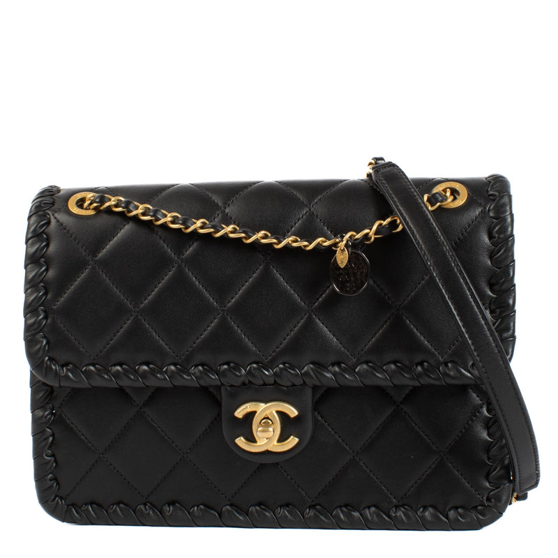 Shop safe online at Labellov in Antwerp, Brussels and Knokke this 100% authentic second hand Chanel Black Lambskin Braided Edge Flap Bag
