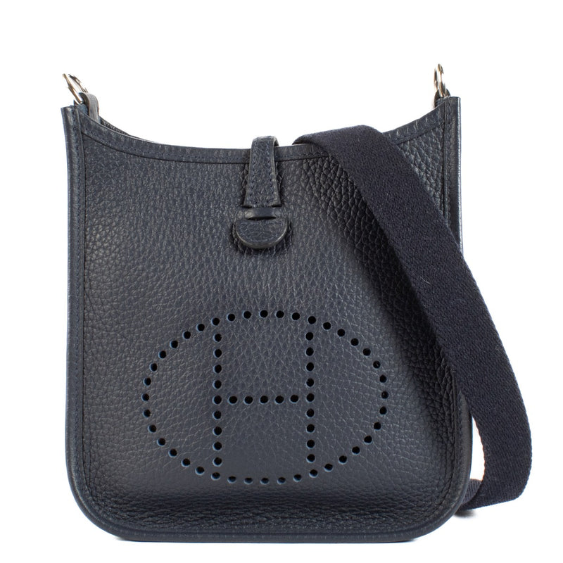 Authentic new second hand Hermès Evelyne 16 Bleu Nuit/Bleu Indigo on www.labellov.com