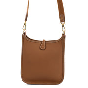 Shop safe online at Labellov in Antwerp, Brussels and Knokke this 100% authentic second hand Hermès Gold Taurillon Clemence Evelyne 16 GHW