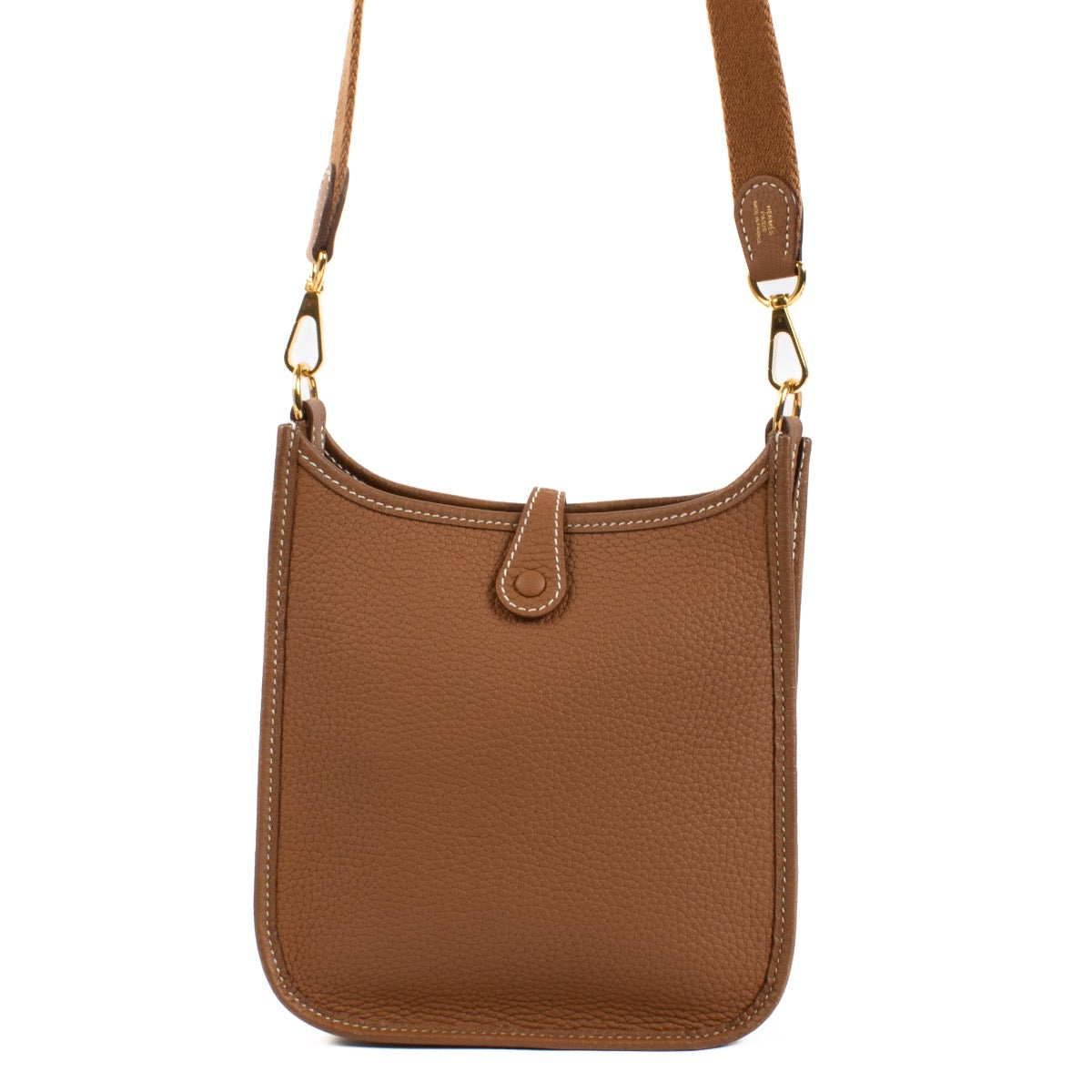 Shop safe online at Labellov in Antwerp, Brussels and Knokke this 100% authentic second hand Hermès Gold Taurillon Clemence Evelyne 16 GHW
