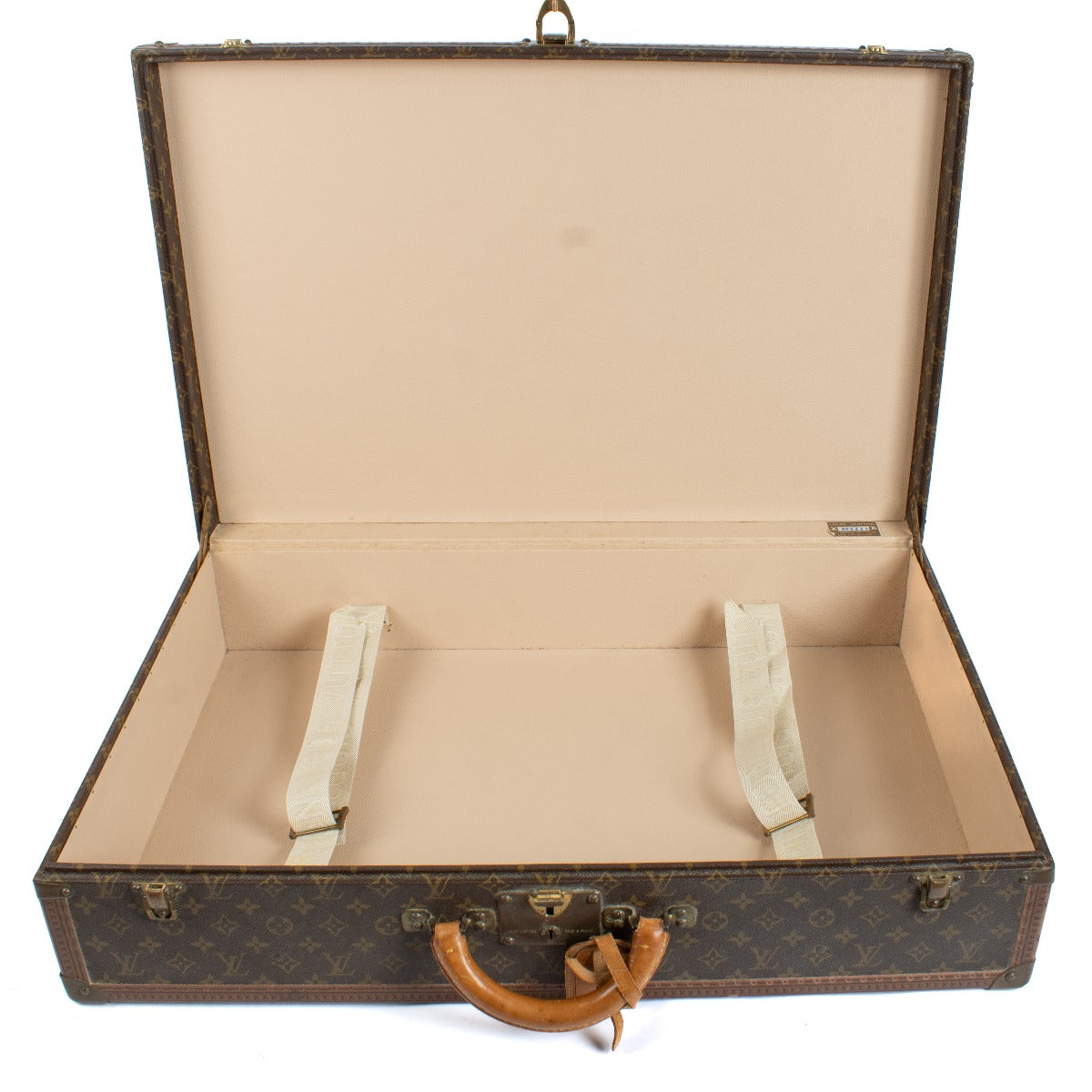 louis vuitton bisten, louis vuitton alzer, louis vuitton trunk, louis vuitton coffee table, louis vuitton vintage suitcase, louis vuitton vintage trunk
