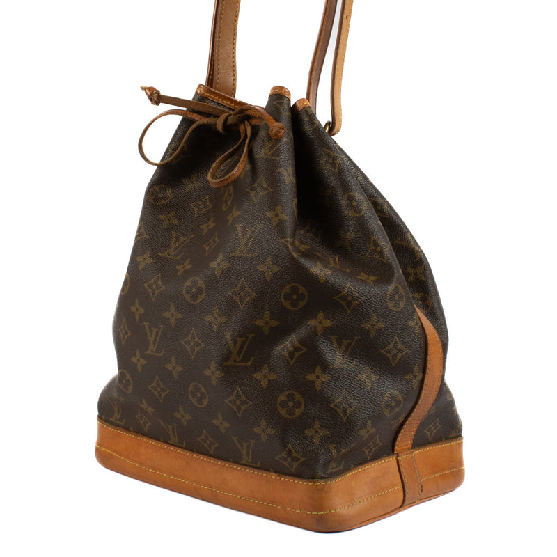 Louis Vuitton Vintage Monogram Noé Bucket Bag