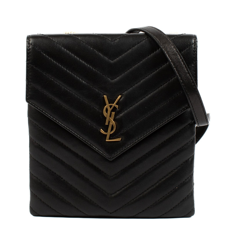 Buy 100% authentic pre loved Saint Laurent Black Double Flap Bag on Labellov.com